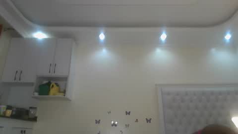 Snapshot of queen_kikih chatting on 15, 3, 2026 Queen kikih online show from 15, 3, 2026