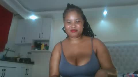 Snapshot of queen_kikih chatting on 19, 3, 2026 Queen kikih online show from 19, 3, 2026