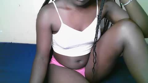 queen_latasha online show from 18, 10, 2025