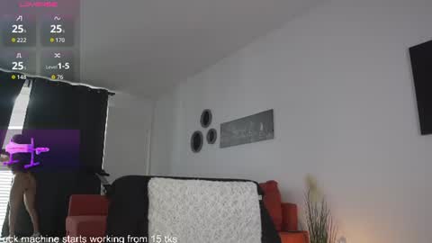 queen_leylla online show from 15, 7, 2026