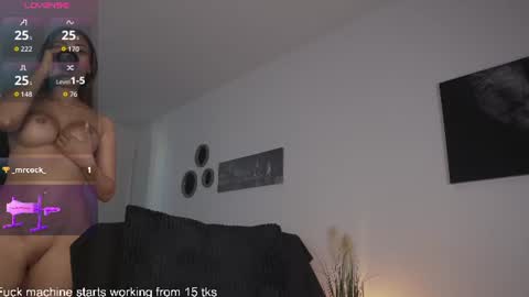 queen_leylla online show from 1, 8, 2026