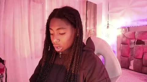   online show from 28, 7, 2026