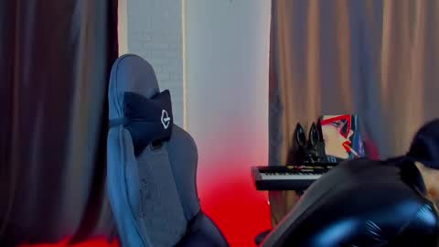 Your world and the universe Aliss online show from 19, 2, 2025