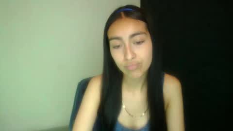 queenbyte_18 online show from 25, 11, 2025