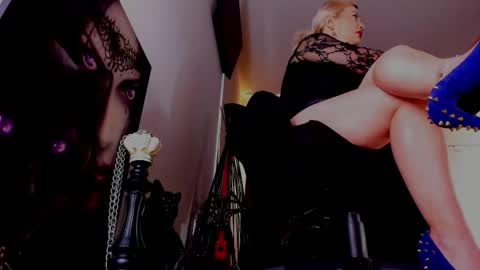 Misscatsnow online show from 13, 3, 2026