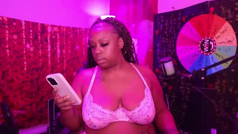Queen Cherise Roze online show from 4, 5, 2026