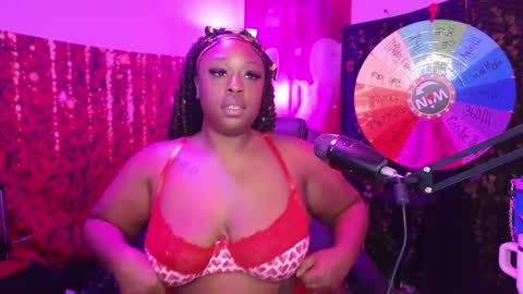 Queen Cherise Roze online show from 25, 5, 2026