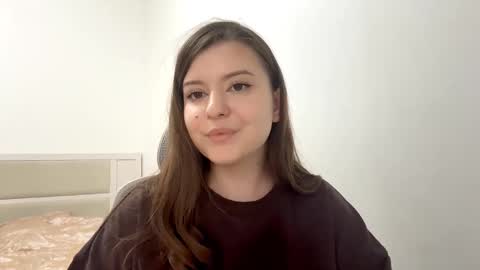 Snapshot of queendegasperis chatting on 25, 3, 2026 Alice online show from 25, 3, 2026