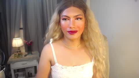 Snapshot of queenfcker1st chatting on 16, 1, 2026 Be my property Sabrina online show from 16, 1, 2026