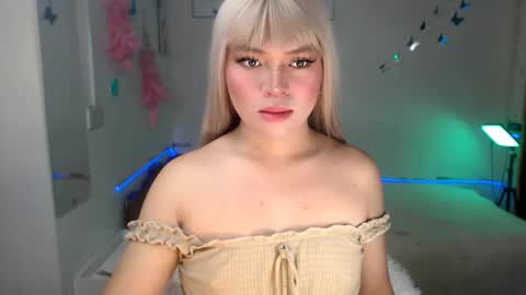 Snapshot of queenkelesey chatting on 21, 10, 2025 kelesey online show from 21, 10, 2025