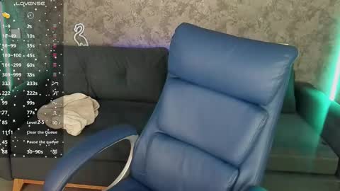 Snapshot of queenlilithh chatting on 22, 3, 2026 queenlilithh online show from 22, 3, 2026