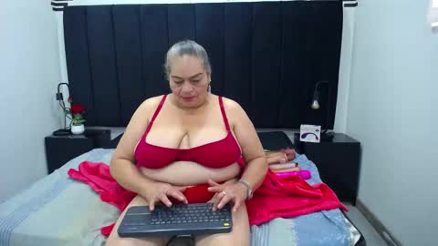 VickyBoobss online show from 4, 10, 2025