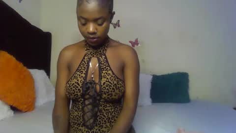 queenmavela_ online show from 18, 1, 2026