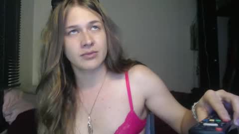 Snapshot of queennicky88 chatting on 22, 1, 2025 Nico online show from 22, 1, 2025