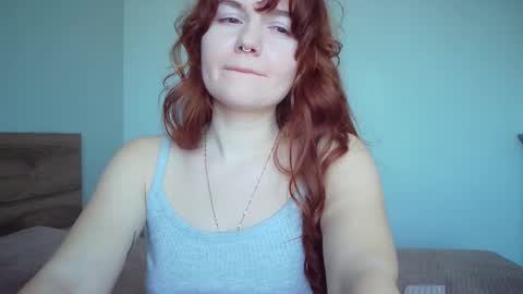 Snapshot of queenofmodels chatting on 7, 3, 2025 QueenOfModels online show from 7, 3, 2025