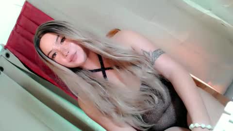 QUEEN online show from 8, 3, 2026