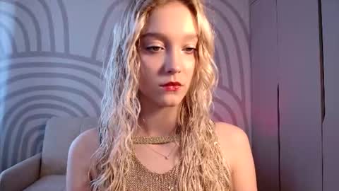 Serena XoXo online show from 26, 6, 2026