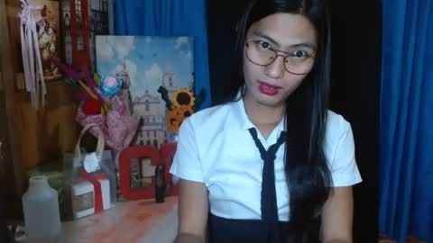 queensteffi online show from 13, 12, 2024