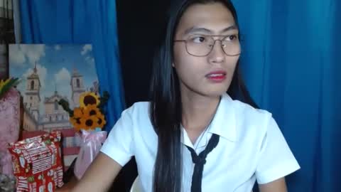 queensteffi online show from 22, 12, 2024