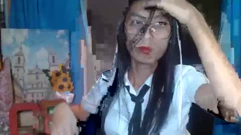 queensteffi online show from 2, 2, 2025