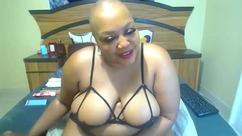 Snapshot of queenxxxjesy chatting on 17, 4, 2026 Queenxxxjesy online show from 17, 4, 2026