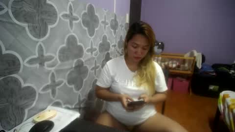 Snapshot of quelly40 chatting on 18, 9, 2025 quelly40 online show from 18, 9, 2025