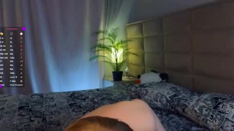Snapshot of quennacindy chatting on 20, 2, 2025 Teri  My favorite vibes 77 101 222 666 online show from 20, 2, 2025