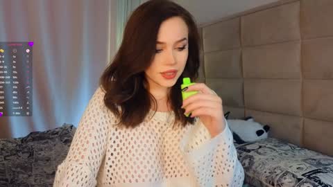Snapshot of quennacindy chatting on 12, 3, 2025 Teri  My favorite vibes 77 101 222 666 online show from 12, 3, 2025