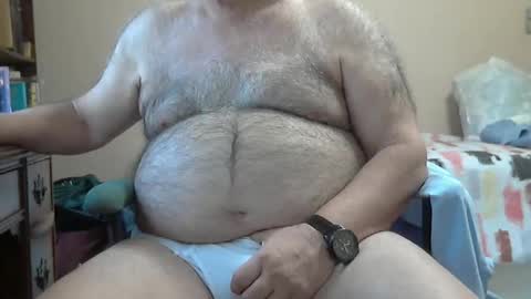 Snapshot of quietnshy2 chatting on 6, 11, 2025 quietnshy2 online show from 6, 11, 2025