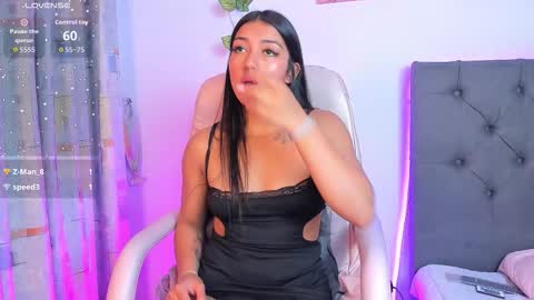    online show from 28, 11, 2025