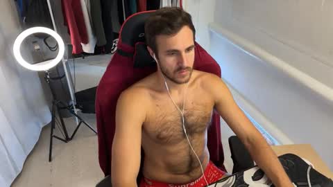 Snapshot of raamos chatting on 12, 10, 2025 Nikita online show from 12, 10, 2025