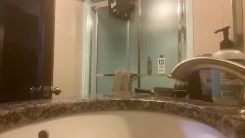 Snapshot of rabbi_poolnoodle chatting on 22, 9, 2025 rabbi_poolnoodle online show from 22, 9, 2025