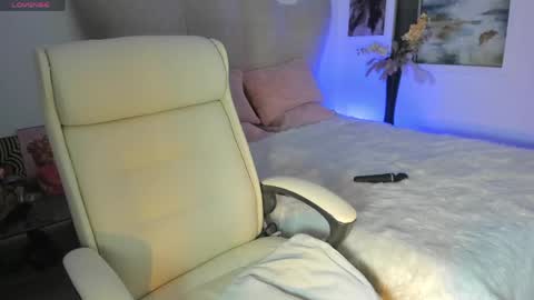 natalia  -  online show from 7, 6, 2026