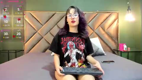 Snapshot of rache_roth chatting on 18, 7, 2026 Rachel online show from 18, 7, 2026