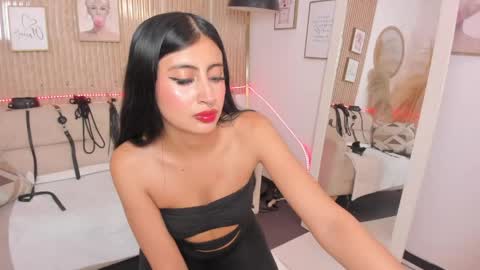 RACHEL ES online show from 30, 4, 2026