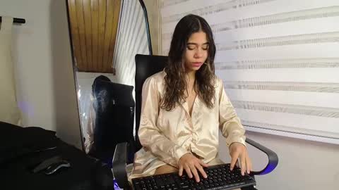 Rachell online show from 14, 2, 2025