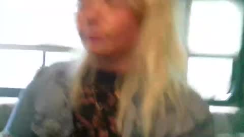 Snapshot of rachyyymarie93 chatting on 15, 10, 2025 Rachyyyy online show from 15, 10, 2025