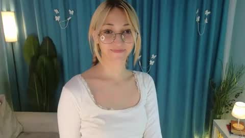 Karina online show from 11, 9, 2025