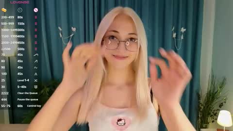 Karina online show from 14, 9, 2025