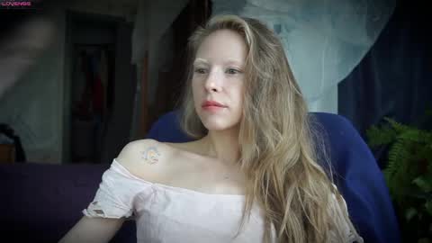 Snapshot of radiant_ada chatting on 9, 5, 2026 ada online show from 9, 5, 2026
