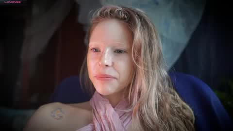 Snapshot of radiant_ada chatting on 15, 5, 2026 ada online show from 15, 5, 2026