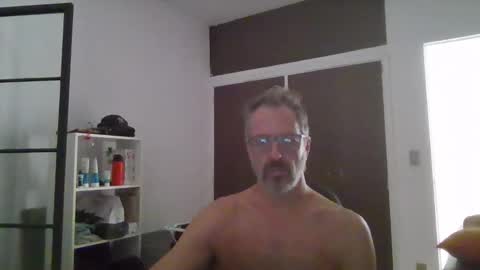 Big Uncle Jungle online show from 6, 11, 2025