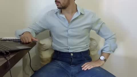 Snapshot of rafaelssk chatting on 8, 3, 2025 elenacam online show from 8, 3, 2025