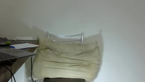 Snapshot of rafaelssk chatting on 17, 1, 2026 elenacam online show from 17, 1, 2026