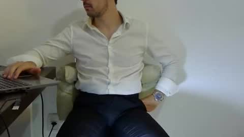 Snapshot of rafaelssk chatting on 11, 2, 2026 elenacam online show from 11, 2, 2026