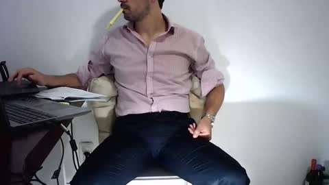 Snapshot of rafaelssk chatting on 20, 3, 2026 elenacam online show from 20, 3, 2026