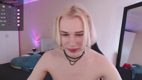 Snapshot of rainbow__salt chatting on 19, 7, 2026 Mike online show from 19, 7, 2026