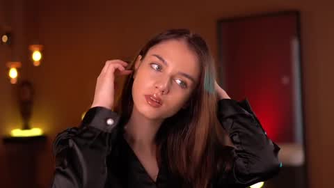 Raisa online show from 6, 3, 2025