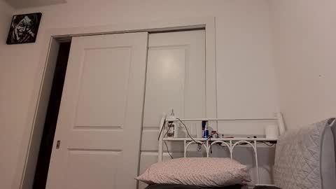 Ray Ray online show from 8, 1, 2026