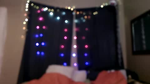    RAMONA Q   online show from 20, 1, 2025